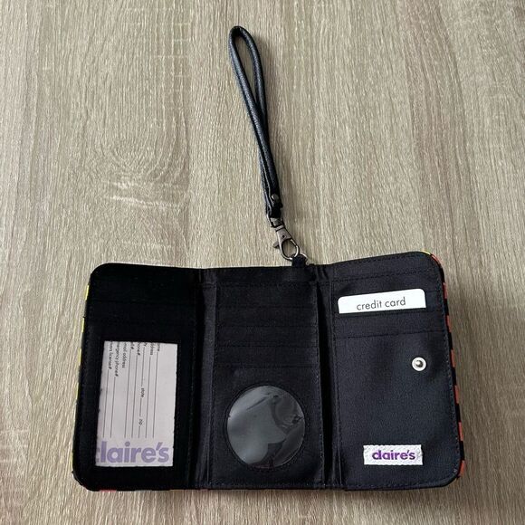 PREOWNED … CLAIRE’S Colorful “Checkered” Clutch / Wristlet - Picture 3 of 3